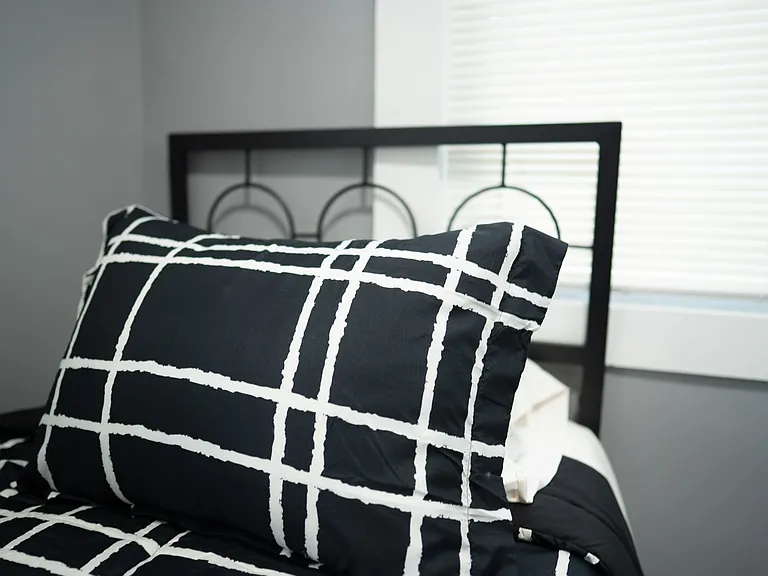951 Homestead St #1 — Photo 8
