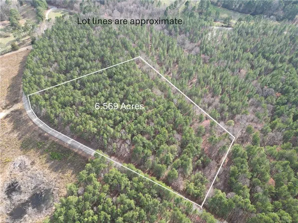 LOT 12 Woods Rd, Seagrove, NC 27341