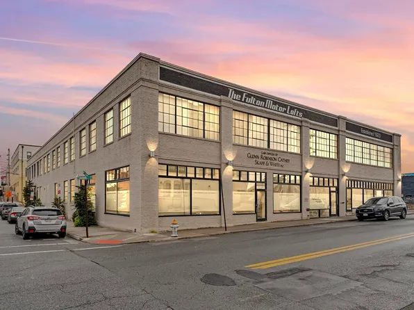 400 Salem Ave #2E, Roanoke, VA 24016