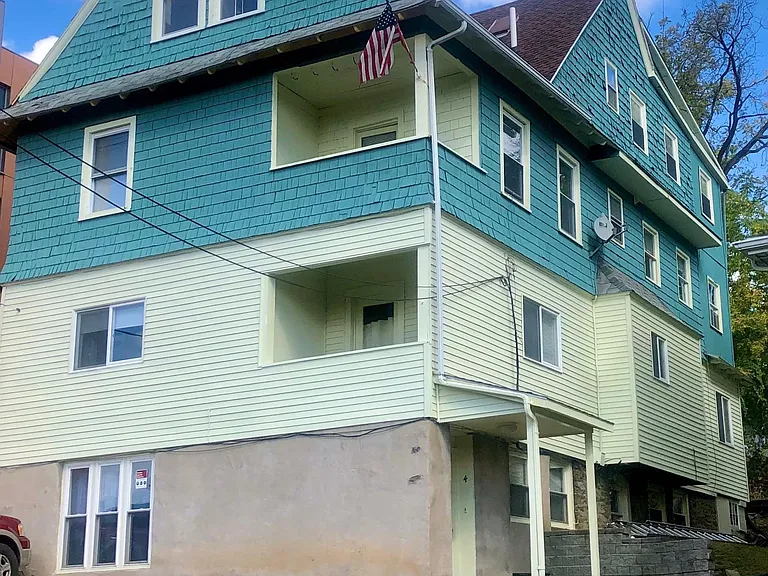 117 College Ave — Photo 1