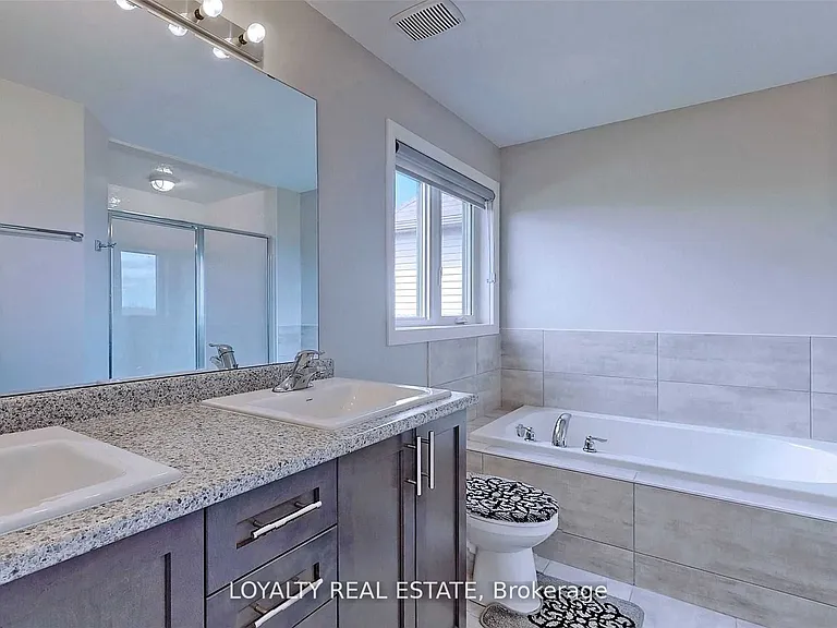 127 Yacht Dr — Photo 11