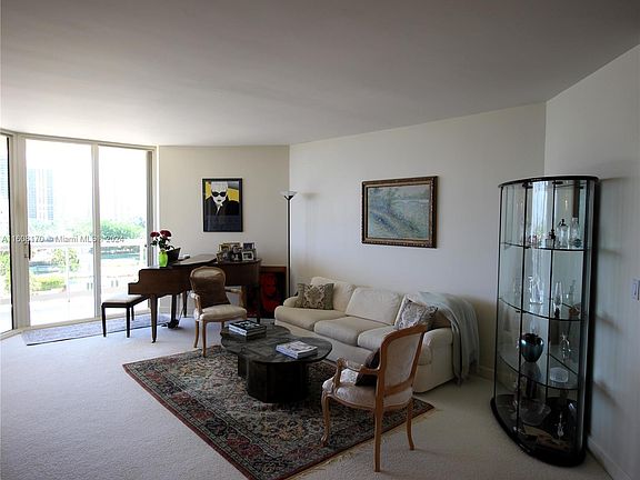 2nd image of 20191 E Country Club Dr APT 908