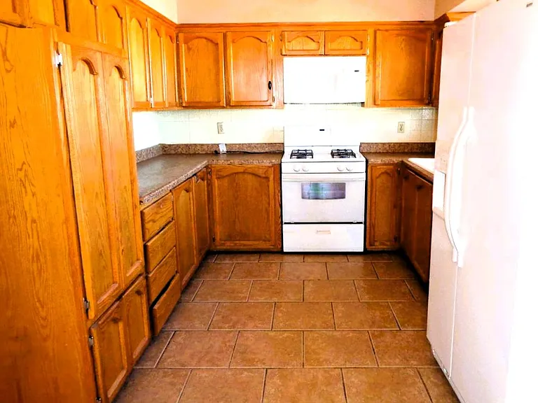 3711 McConnell Ave — Photo 11