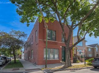 3001 S Haynes Ct, Chicago, IL 60608