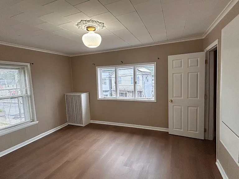 811 Main St #1 — Photo 14