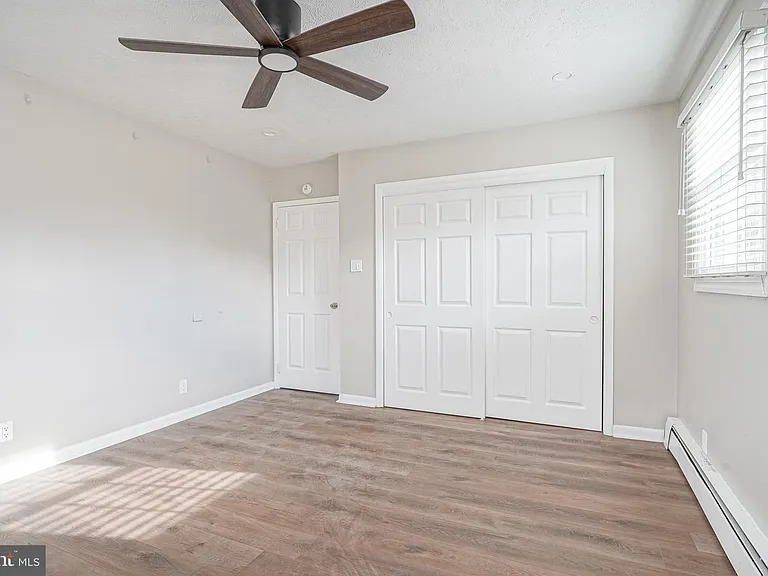611 Fries Mill Rd #A — Photo 18