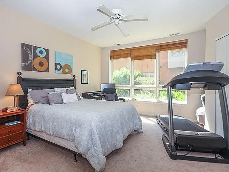 1141 W Washington Blvd #206 — Photo 9