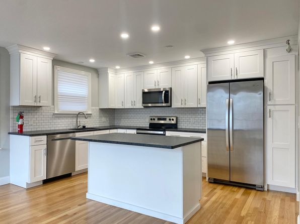 198 Thames St #5