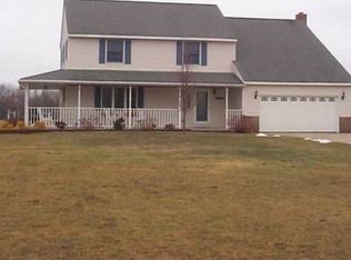 24317 Carleton West Rd, Belleville, MI 48111