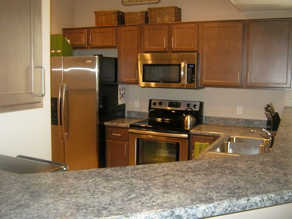 4th image of 16228 N 30TH Place #5