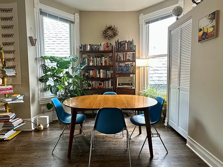 2119 W Potomac Ave #2 — Photo 5