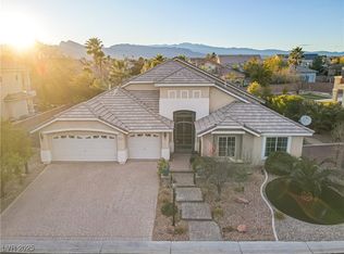 7215 Buttons Ridge Dr, Las Vegas, NV 89131