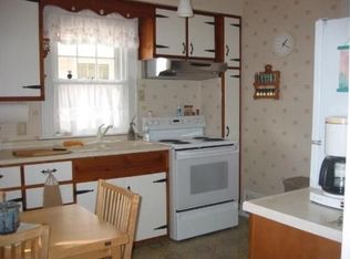 713 Marshall Ave, South Milwaukee, WI 53172