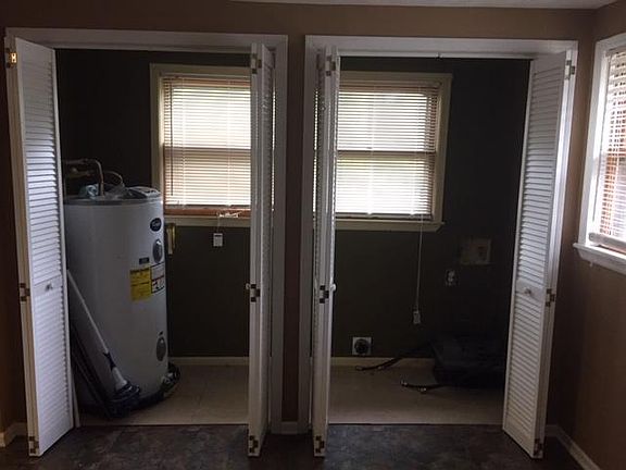 5th image of 4 Dixon St Unit A