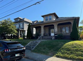 227 Oak Street, Bristol, VA 24201