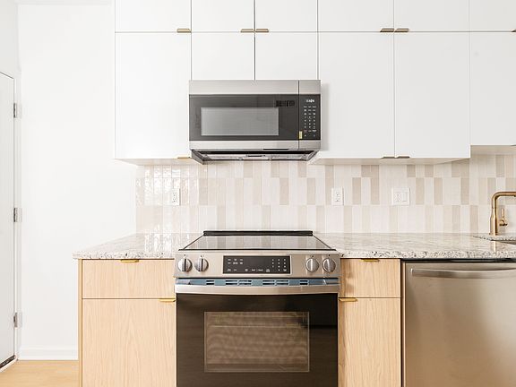 5th image of 2433 N 6th St #1