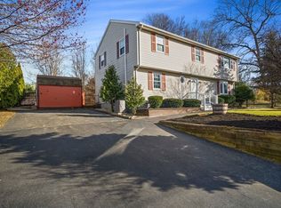 89 Merrimac St, Woburn, MA 01801