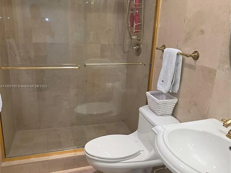 3725 S Ocean Dr #1401 — Photo 25
