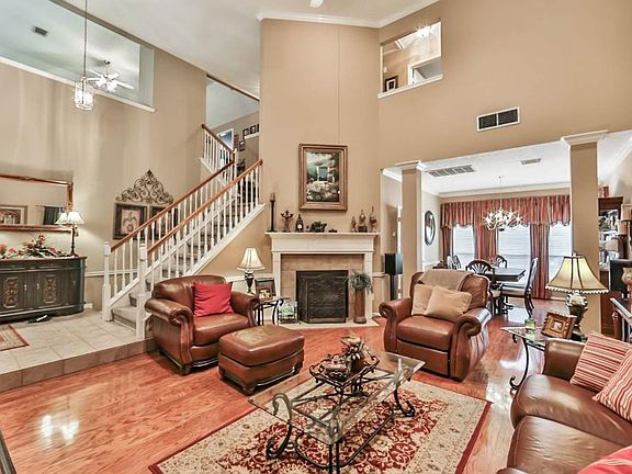 5th image of 17423 Apache Hills Dr