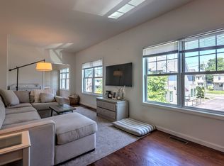 135-137 Gulf St, Milford, CT 06460