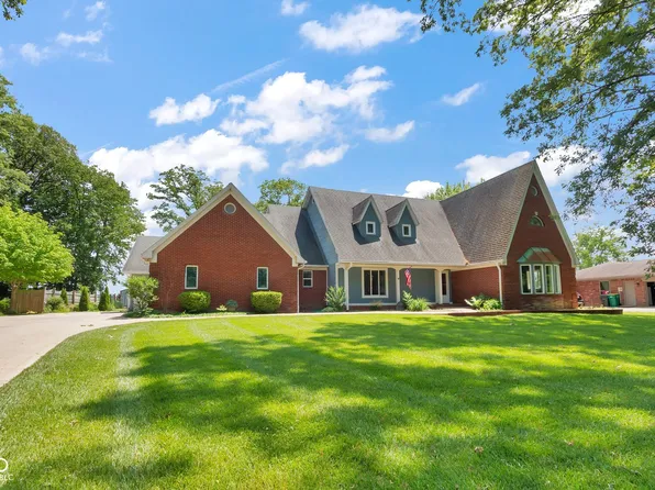 11390 N Pheasant Run, Fairland, IN 46126