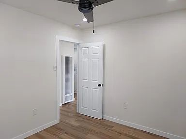 3rd image of 3315 Luna Ave