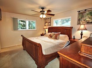 9424 Braddock Rd, Fairfax, VA 22032