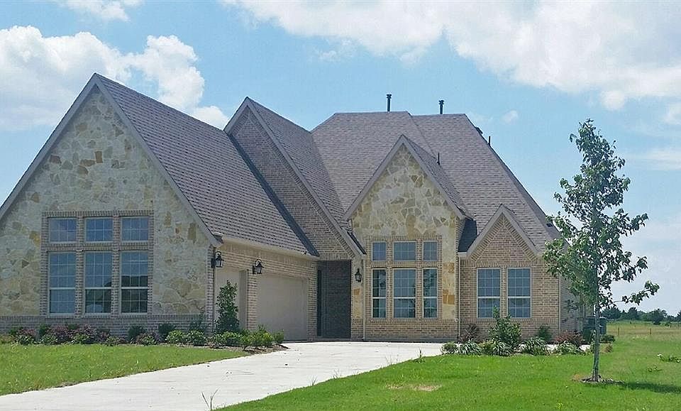 1st image of 1213 Springs Way