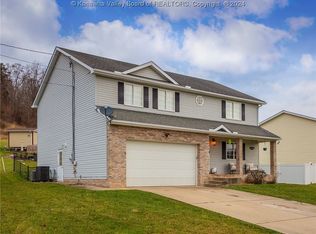 104 Samuel Ave, Poca, WV 25159