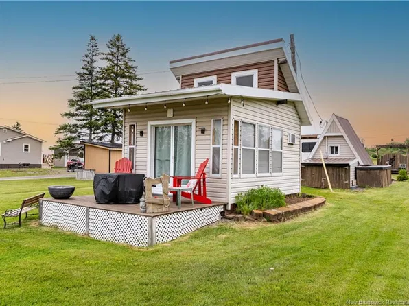 9 Robert Ln, Wellington, NB E4S 3Y8