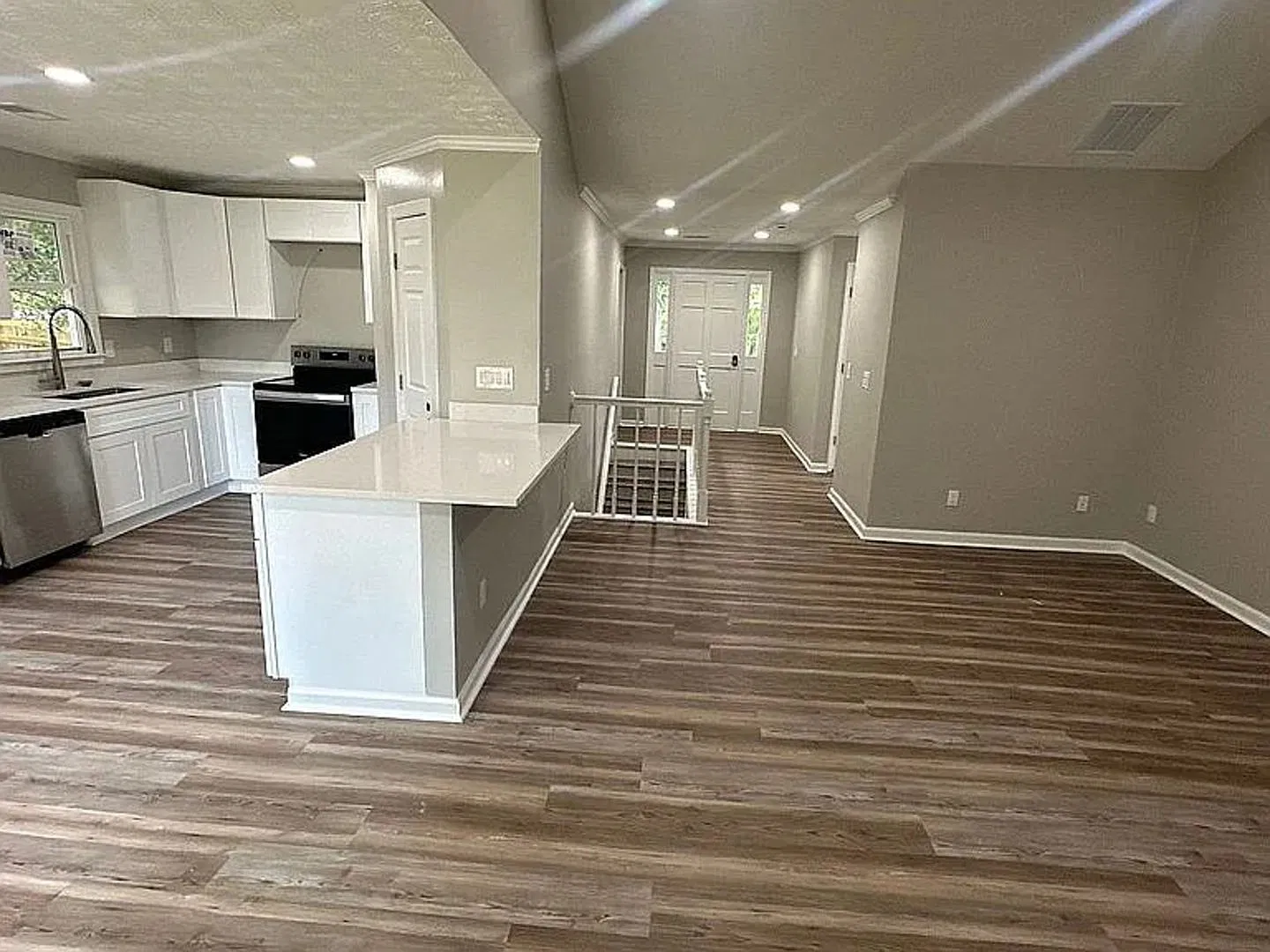 Charming 3BR House in Cumming — Photo 4