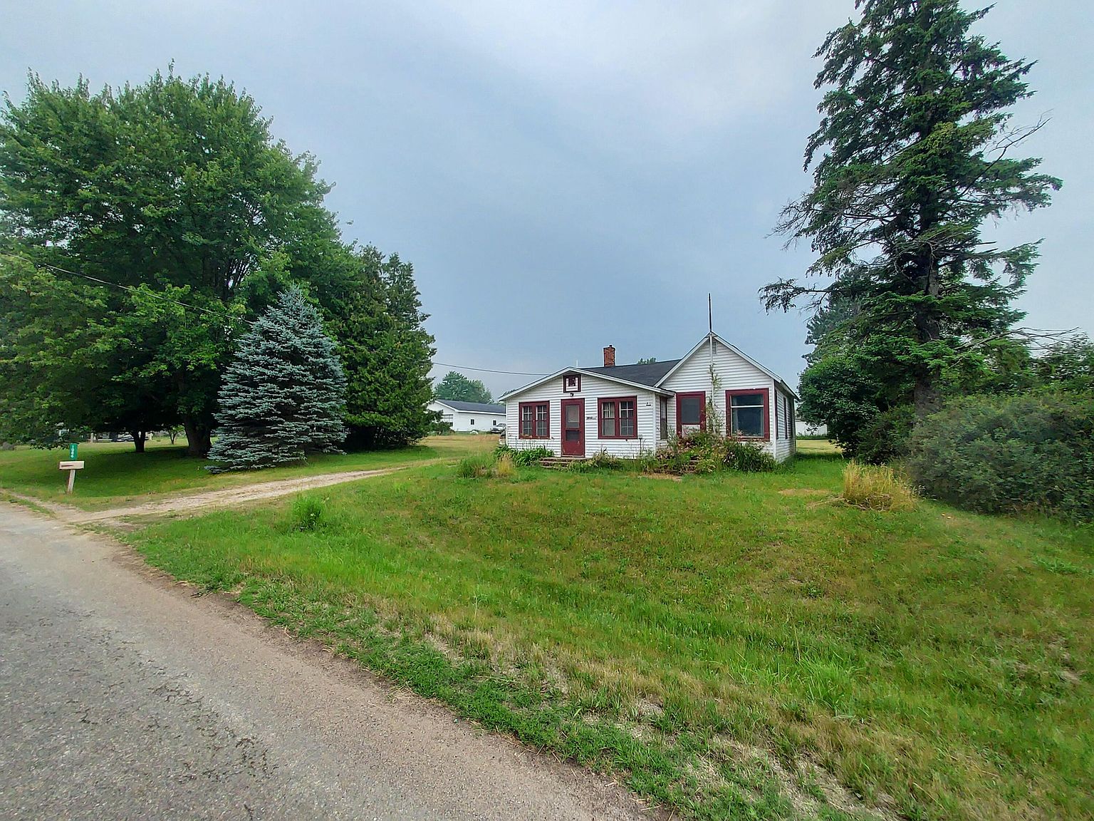 1086 Millbrook Rd, Blanchard, MI 49310 Zillow
