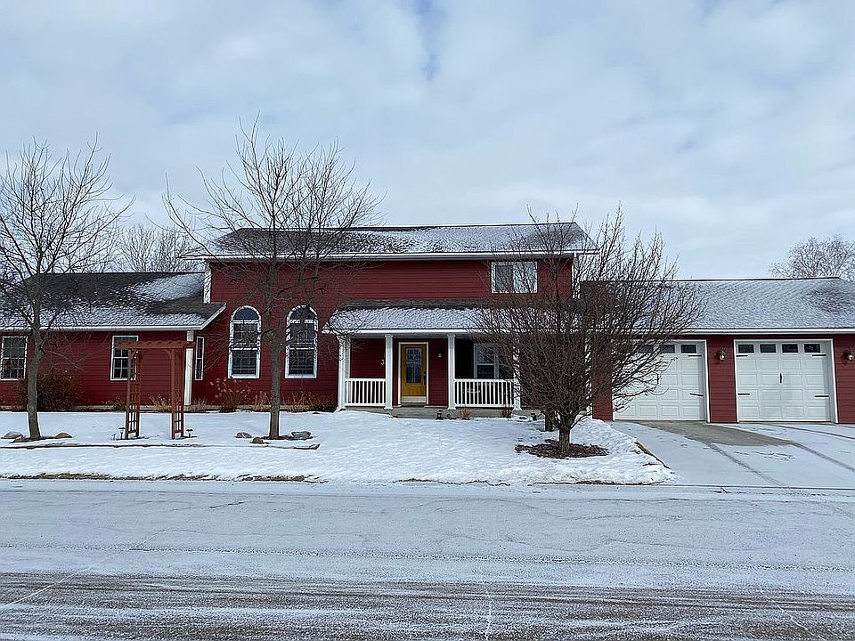 1st image of 301 McKinley St SW