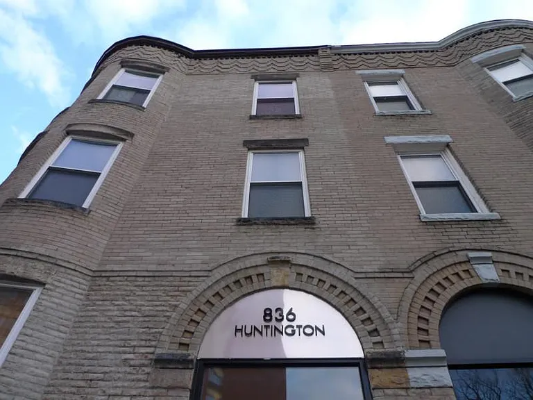 836 Huntington Ave #3L — Photo 14