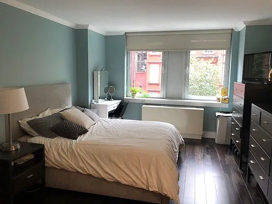 Rented by Marcus & Millichap Real Estate Investment Services Inc | media 37