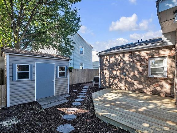 5th image of 4491 Lauderdale Ave