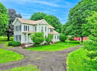 2360 Harris Rd, Palmyra, NY 14522