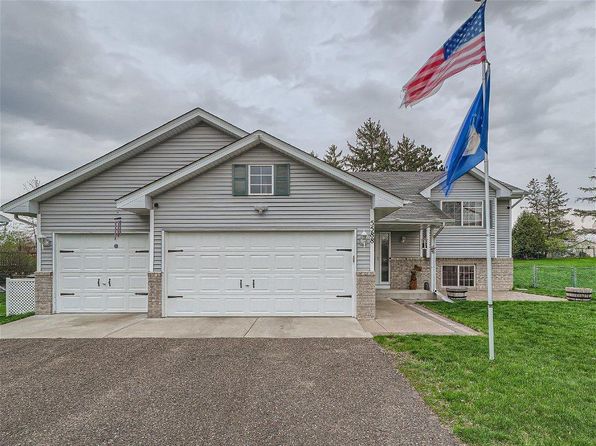 5588 Kalenda Dr NE, Albertville, MN 55301