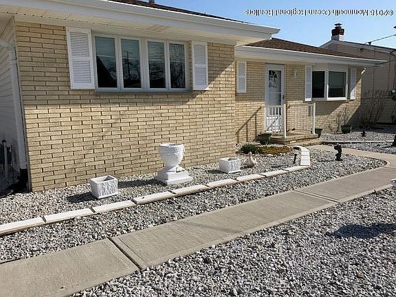 2nd image of 6 Kingfisher Lane