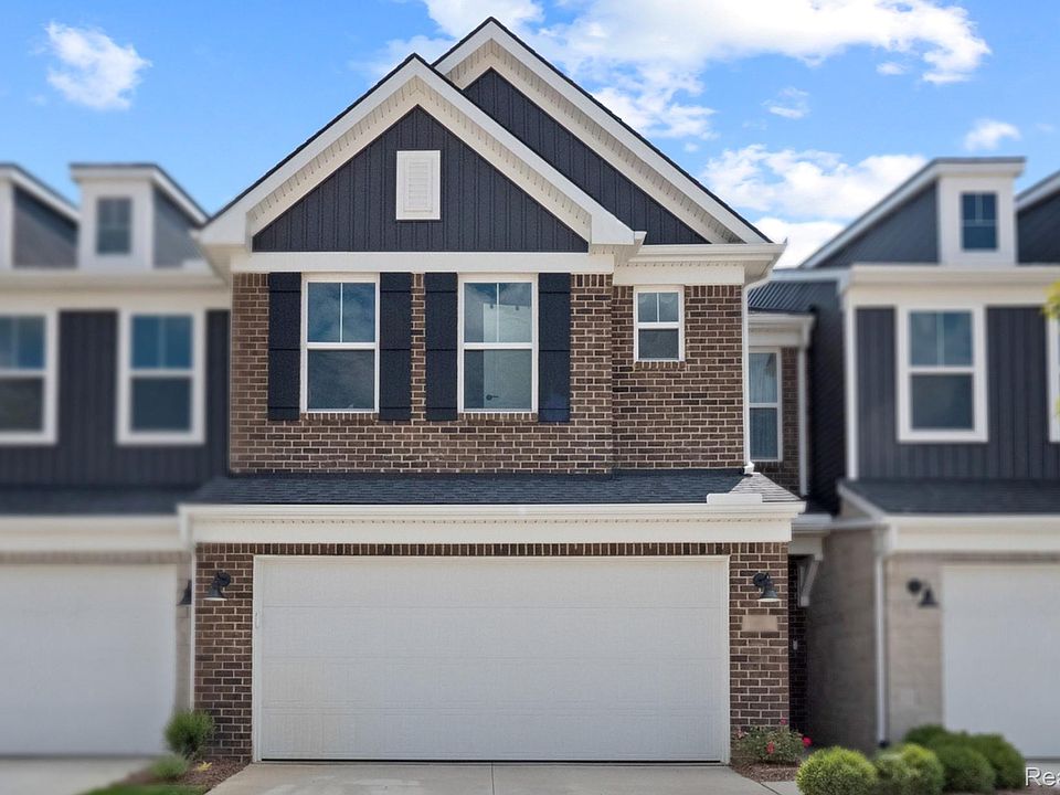 1st image of 1496 Arcadia Dr