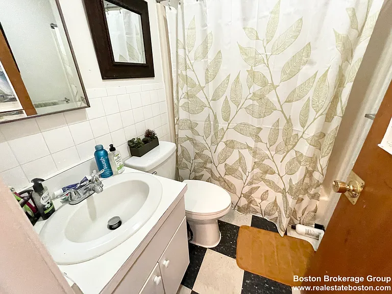 92 Hammond St — Photo 26