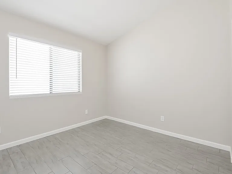 8868 N Hersey Way — Photo 12