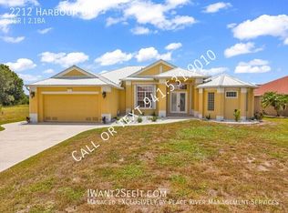 2212 Harbour Dr, Punta Gorda, FL 33983