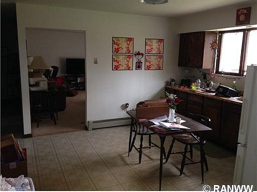 4th image of 3221 N Hall Drive