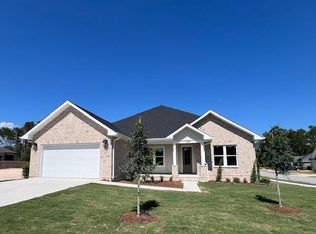 149 Leap Year Ln, Freeport, FL 32439