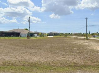 2104 NE 7th Ave, Cape Coral, FL 33909