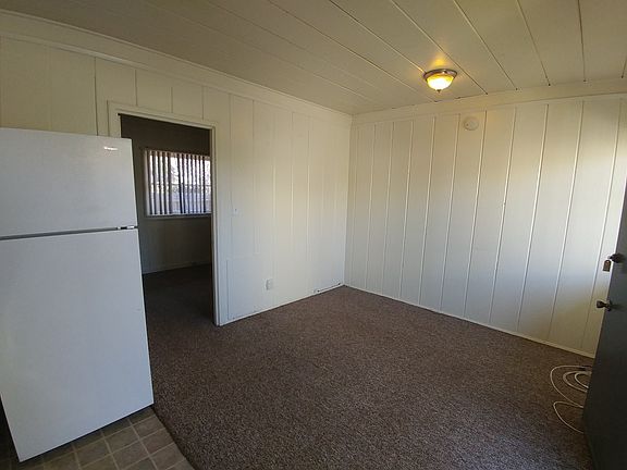 3rd image of 623-683 Perkins Ln #655