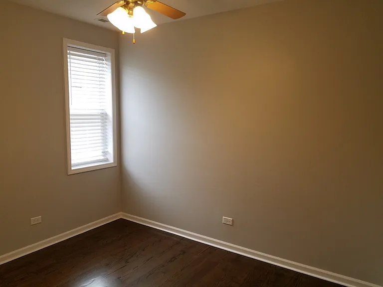 1926 W 21st Pl #2R — Photo 8