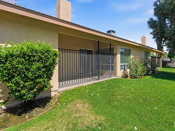 5th image of 1000 Olive Dr APT 29