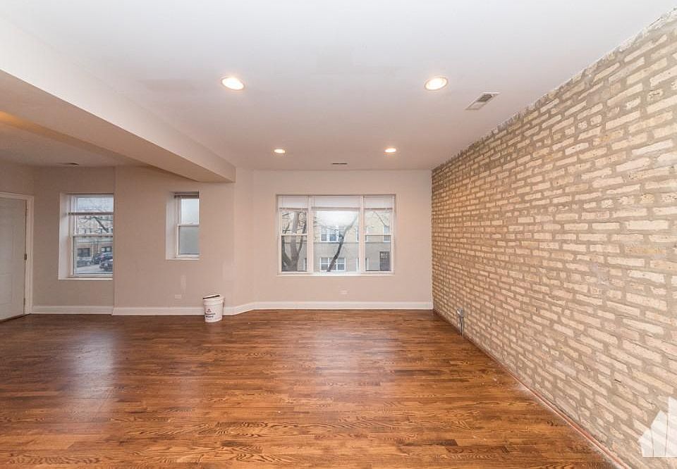 1st image of 6506 N Claremont Ave